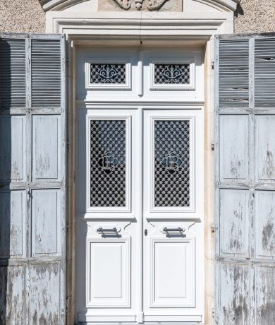 Porte bois sur mesure avec grille d'origine