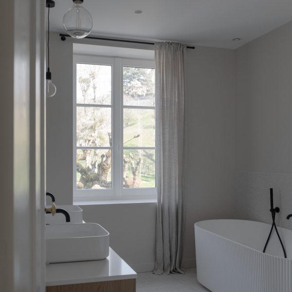 Maison d'architecte au coeur du Rhône