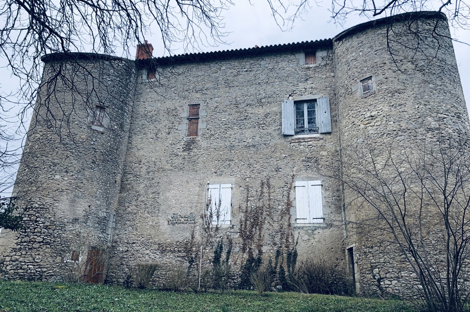 Chateau Saint Pirest d'Andelot avant